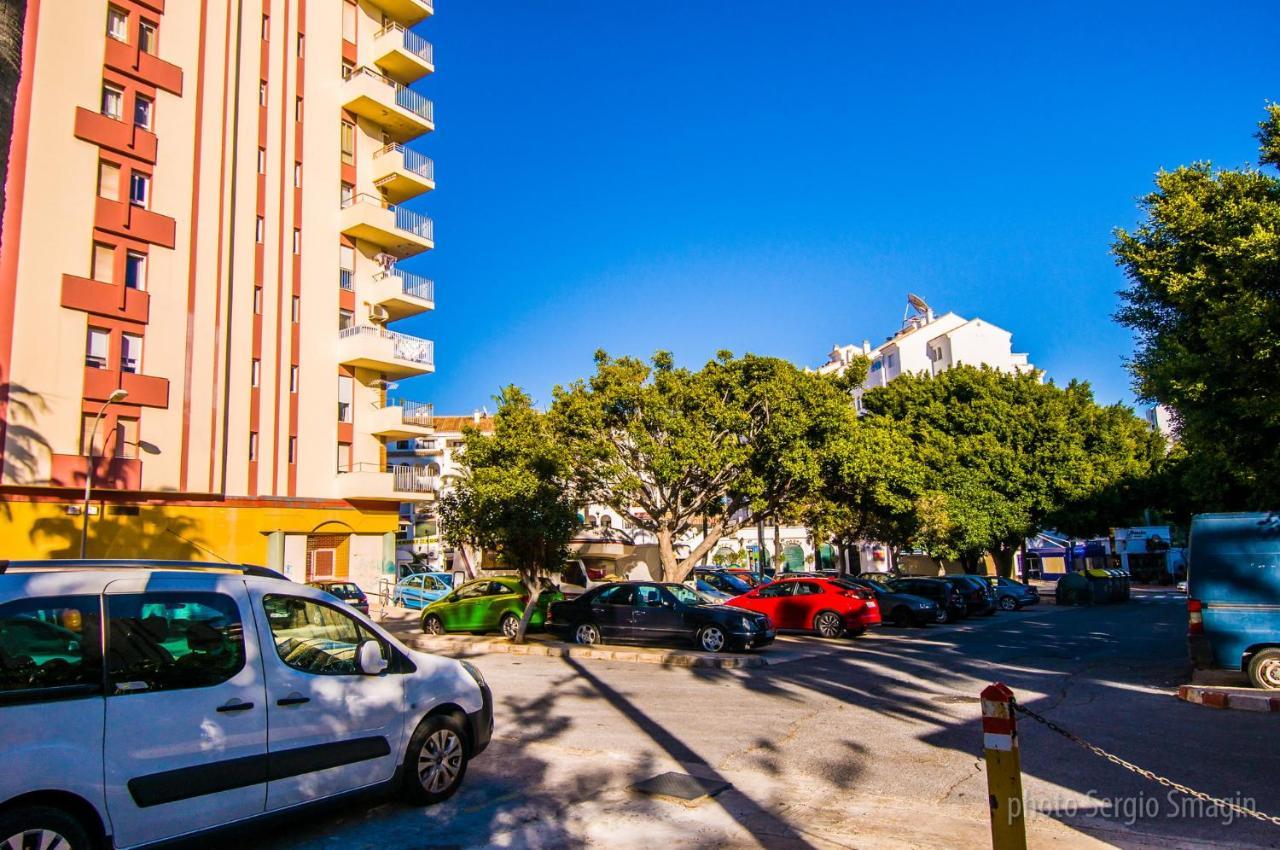 Apartamento 806 Minerva Apartamento - Vista al mar, la piscina y la montaña - Excelente wifi Benalmádena Exterior foto