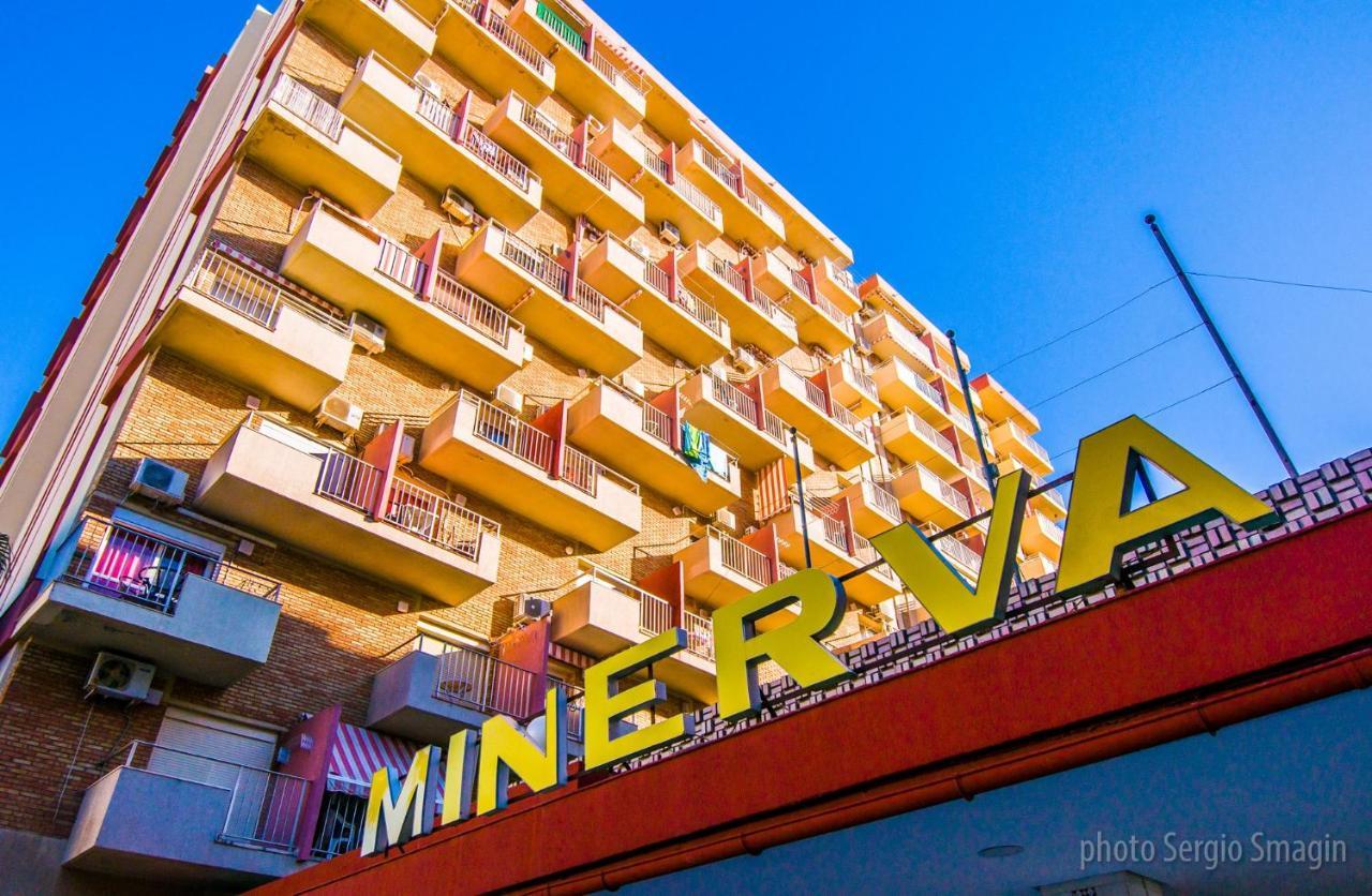 806 Minerva Apartamento - Vista al mar, la piscina y la montaña - Excelente wifi Benalmádena Exterior foto