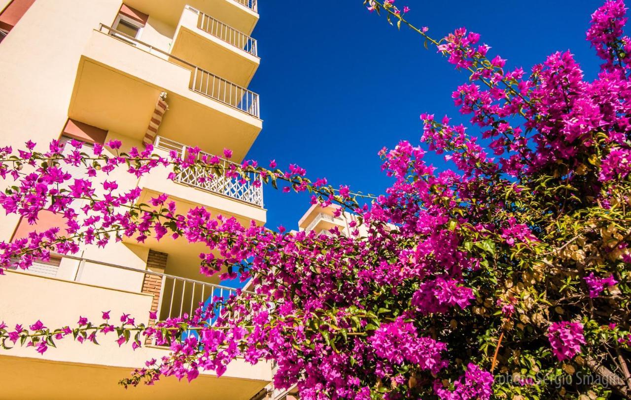 806 Minerva Apartamento - Vista al mar, la piscina y la montaña - Excelente wifi Benalmádena Exterior foto